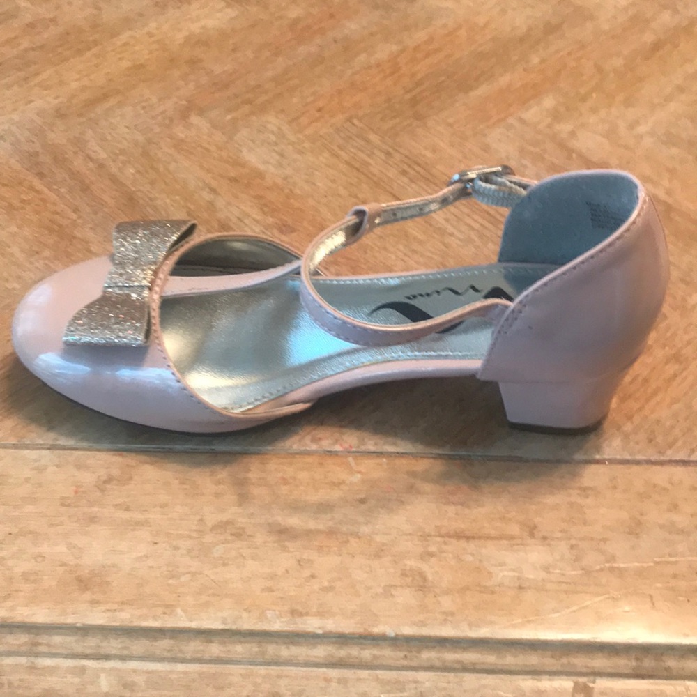 Girls shoes - Picture 2 of 3